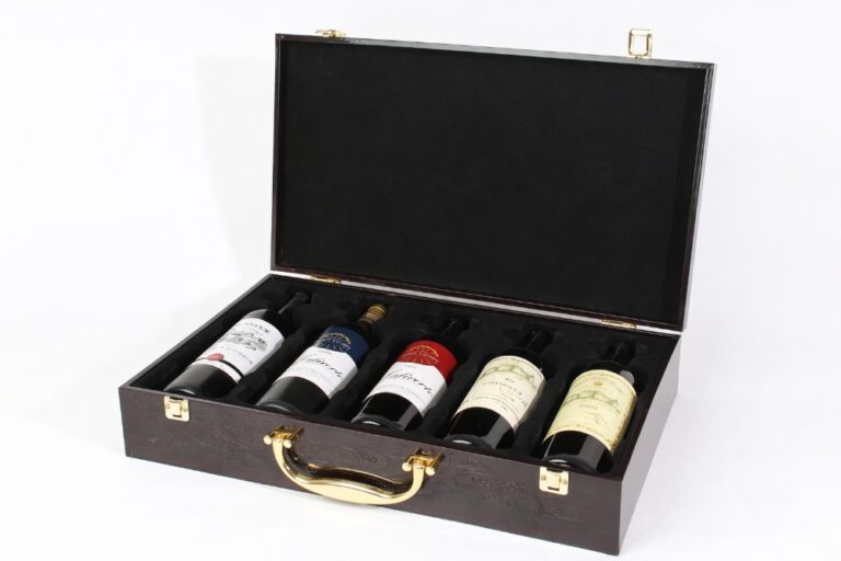 El arte del desencajado: Elevar el valor del envasado del vino con acabados premium