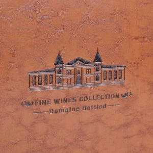 the realistic faux wood texture of the wine box