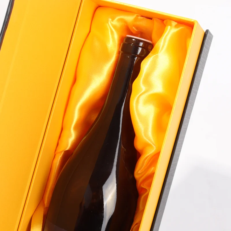Custom Wholesale Manufacturer Lined Flap-Top Wine Gift Boxes with Wine Bags