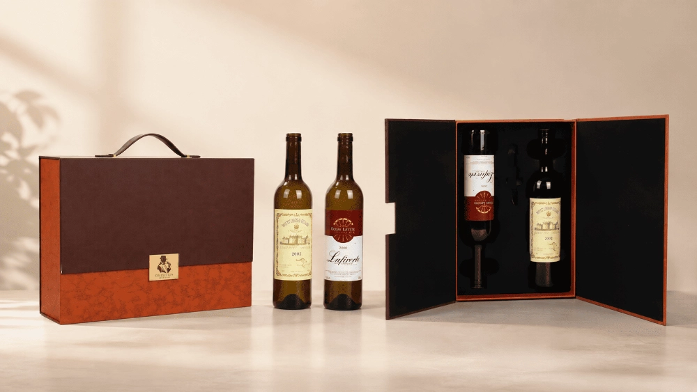 Custom two-bottle cardboard wine gift box with matching wine bottles and premium presentation packaging